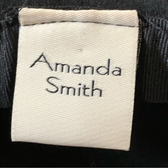 Amanda Smith %100 wool hat main image 7